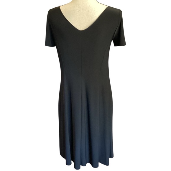 Jones New York V Neck Surplice Simple Black Short Sleeve Dress, Size 6 - Picture 7 of 9